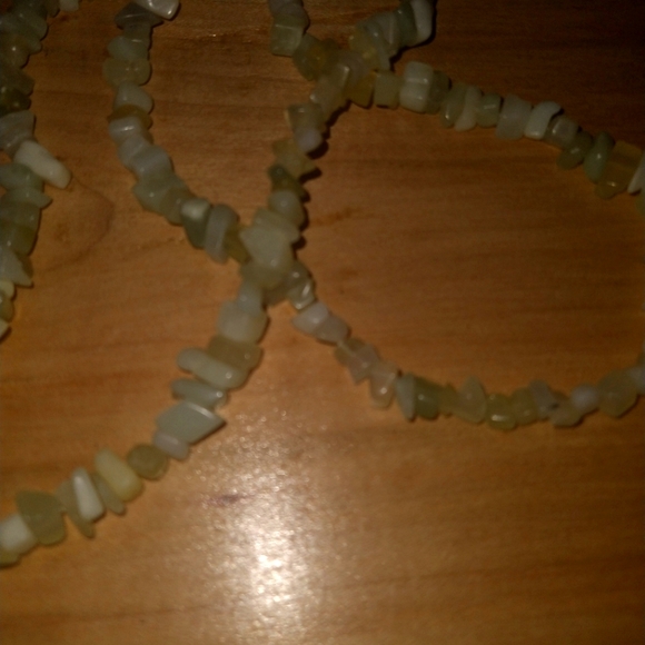 Long Vintage Nephrite Jade Necklace - Picture 2 of 2